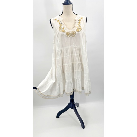 Free People Dresses & Skirts - Free People White Cotton Tiered Dress Medium Beach Cover Up Gold Crochet Trim